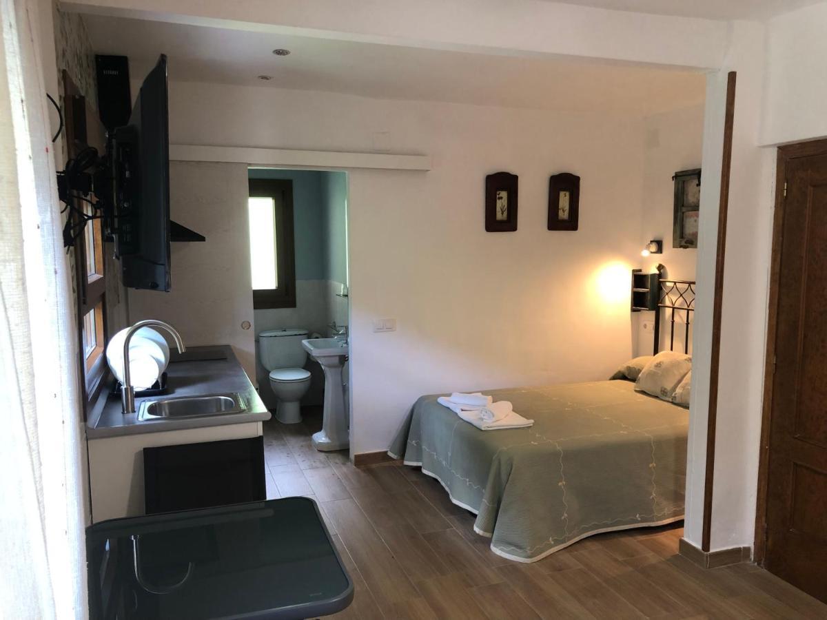 Hostal-Restaurante Fogon De Gredos 기산도 외부 사진