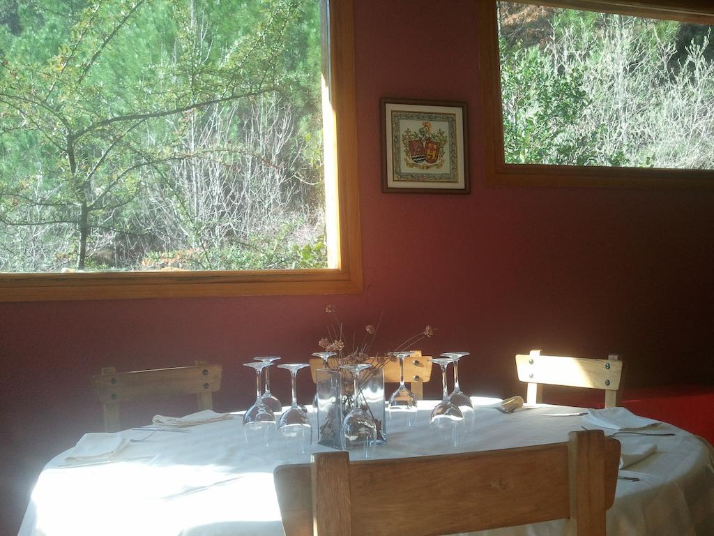 Hostal-Restaurante Fogon De Gredos 기산도 외부 사진
